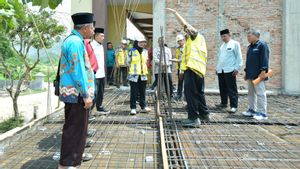 Cek Bangunan Ponpes di Pacitan, Dirjen Cipta Karya: Secara Umum Pelaksanaan Pembangunan Sudah Baik