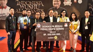  PB Wushu Indonesia Pimpinan Airlangga Hartarto Serahkan Bantuan Rp500 Juta untuk Korban Bencana Gunung Semeru