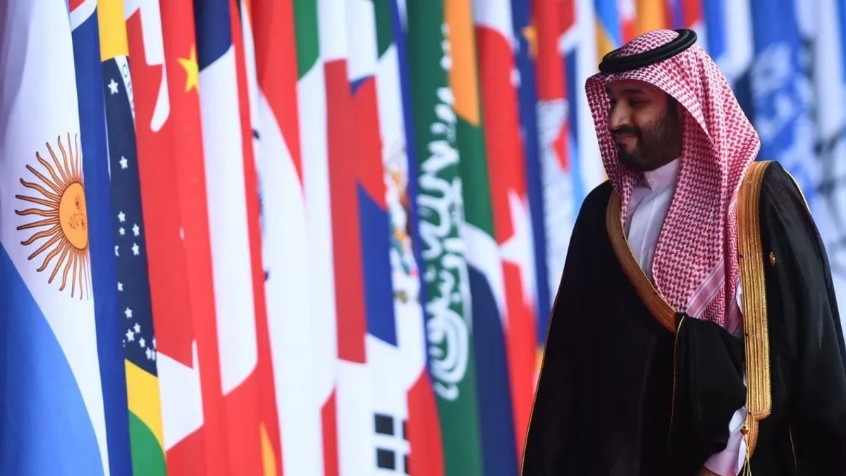 Saudi Crown Prince Reminds Biden Israel's Military Escalation Must Stop