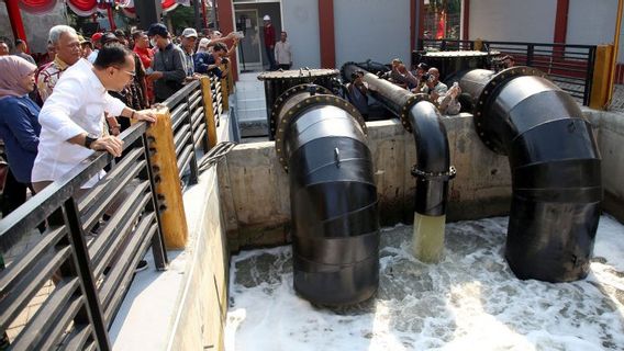 Ready For Rainy Season, Eri Cahyadi Ensures 2 New Pump Houses Solution To Overcome Surabaya Floods