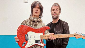 L’action charismatique de Liam Gallagher et John Squire en tête des Hits appartenant aux Rolling Stones