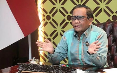 Menko Polhukam: Pinjol Ilegal itu Rentenir yang Bertransformasi, Penegakan Hukum Harus Sampai ke Penyedia Dana