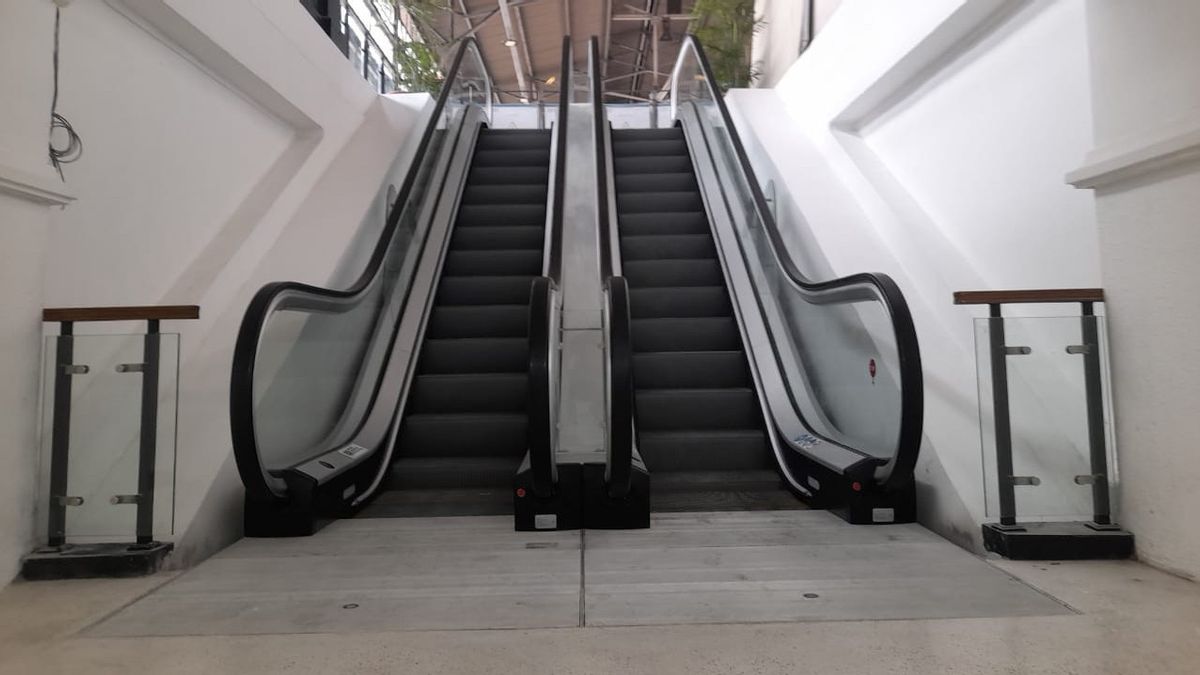 La première étape de l’escalade de la station du marché de Senen est officiellement en service