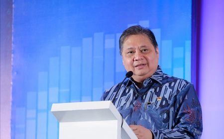 Airlangga Putuskan Tidak Ada Kenaikan Tarif Listrik dan BBM Hingga Juni 2024