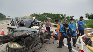 Kecelakaan Tol Batang-Semarang Km 368, Tiga Korban Tewas Divisum di RSUD Kalisari