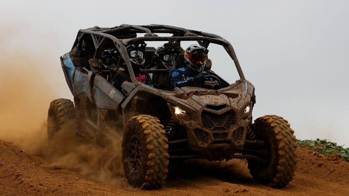 Diramaikan 100 Peserta, Intip Keseruan Can-Am Off Road Internasional di Sukabumi