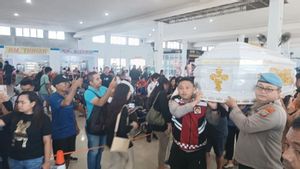    Jenazah 3 Korban Terbakarnya KM Barcelona V Dipulangkan ke Talaud