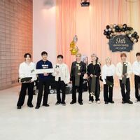 新专辑《SEVENTEEN Collaboration to Make Inciting Content with Spotify》