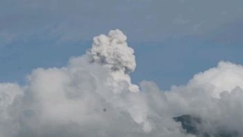 Mount Ibu Eruption Issues Volcanic Ash As High As 500 Meters