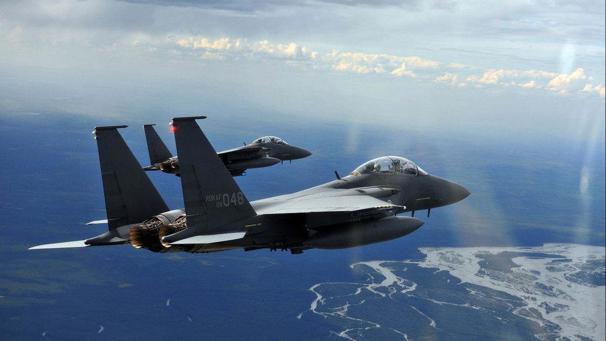 Pesawat Tempur hingga Pembom Rusia dan China Masuki KADIZ Tanpa Pemberitahuan, Korea Selatan Kirim Jet F-15K