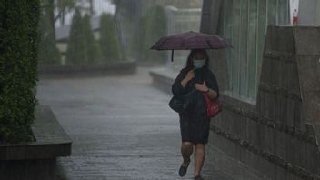 アラート!インドネシアの地域の大部分は今日雨が降っています