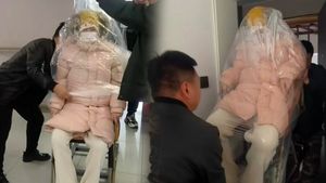 Viral Unique Traditions After Giving Birth In China Women's Body Wrapped In Plastic, For What?