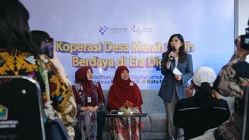 Komdigi Provides Digital Bookkeeping and Cybersecurity Training for Red and White Village Cooperatives