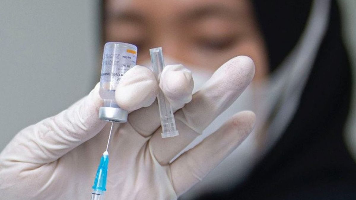 La Première Dose De Vaccination Dans La Ville De Depok Atteint 84,84%