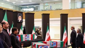 라이시 이란 대통령 표창식에는 68개국 고위급 인사가 참석했다.