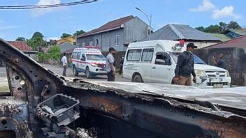 Le Chef De La Police Examine Le Lieu Des Affrontements De 2 Groupes De Masse Qui Ont Tué 18 Personnes à Sorong