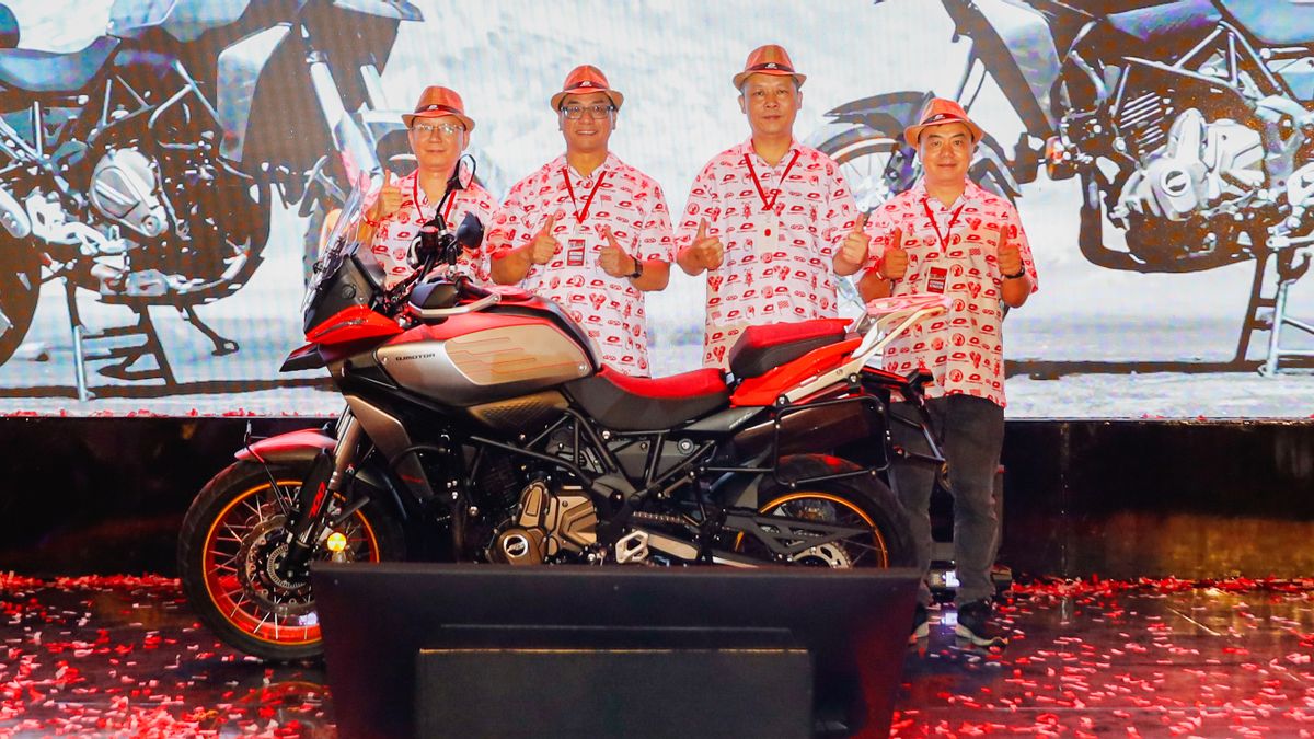 QJMotor 发布了四台新摩托车,规格和价格