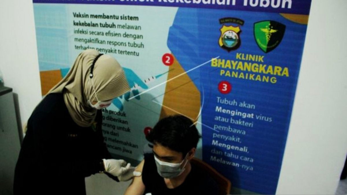 Satgas COVID-19 Makassar Selenggarakan Vaksinasi Serentak di 47 Puskesmas