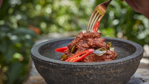 5 Keistimewaan Rendang Padang Menjadi Makanan Terenak di Dunia, Anda Sepakat?