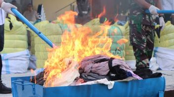 NTB Police Destroy 31 Bal Of Imported Used Clothing