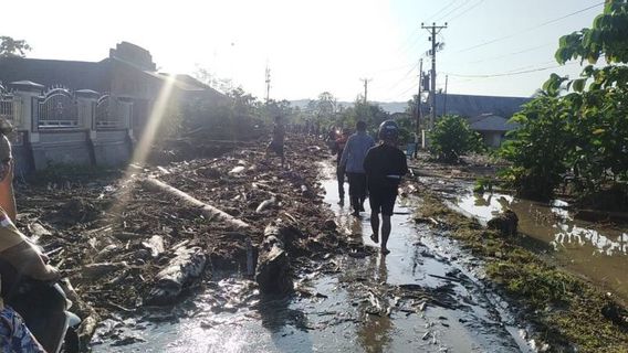 Seorang Nenek Tewas Terseret Arus Banjir di Parigi Moutong