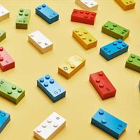 LEGO Bagikan Lego Braille Gratis untuk Pelajar di Amerika