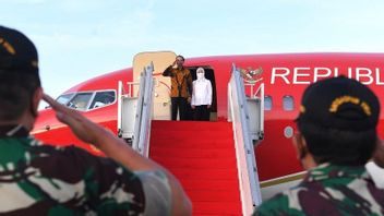 President Jokowi Leaves For Semarang, Will Attend Bhayangkara Day Commemoration