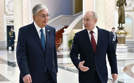 Presiden Putin dan Presiden Tokayev Bertemu, Bahas Soal Kecelakaan Azerbaijan Airlines di Kazakhstan