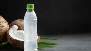 7 Minuman Pengganti Air Putih untuk Atasi Dehidrasi Usai Lakukan Unjuk Rasa