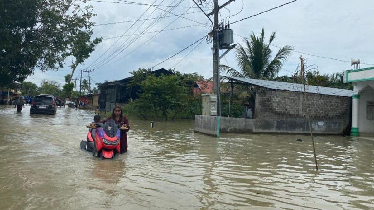 Air Belum Surut, Rindu Pulang: Kisah Para Lansia Bertahan di Pengungsian Serdang Bedagai