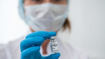 Regulator Medis dan Obat Uni Eropa Tak Ingin Tergesa-gesa Soal Pencampuran Vaksin COVID-19