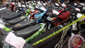 Une Victime De Curanmor Trouve Sa Moto De La Confiscation De La Police De Bekasi