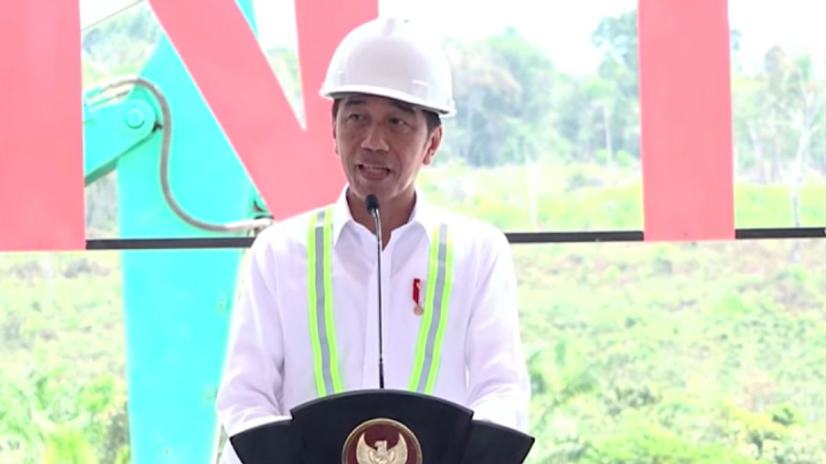 Ganjar Mahfud's Billboards Were Lowered In Bali, Jokowi: There Is Miscommunication