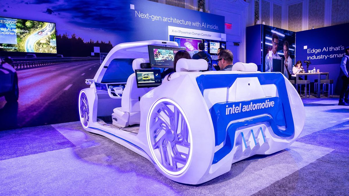 Intel présente une solution entière au CES 2025, une innovation automobile basée sur des logiciels