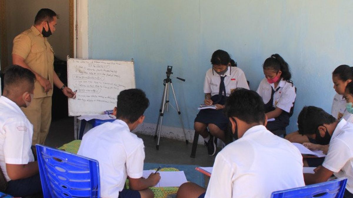 Face-to-face School, Teachers In Kupang Haven't All Been Vaccinated With COVID-19