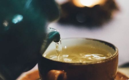 5 Minuman Ampuh Hempaskan Perut Buncit yang Cocok Diminum Pagi Hari