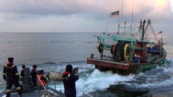 KKP Tangkap Pelaku Bom Ikan di Lautan Biak Papua, Barang Bukti Berupa Bom Rakitan