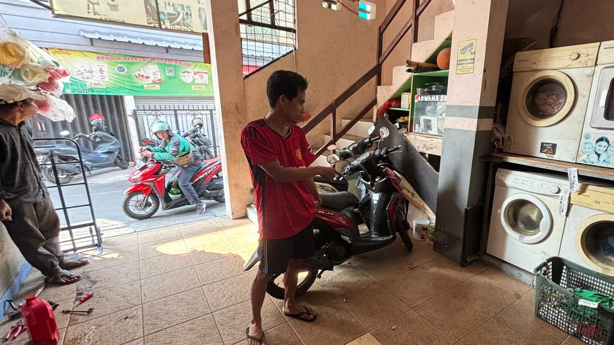 コスコサンに住んでいてバイクの分割払いを持っている、泥棒によってもたらされた失われた支払いからわずか16ヶ月