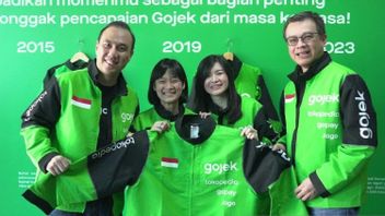 Gojek Launches New Model Jacket For Driver Partners