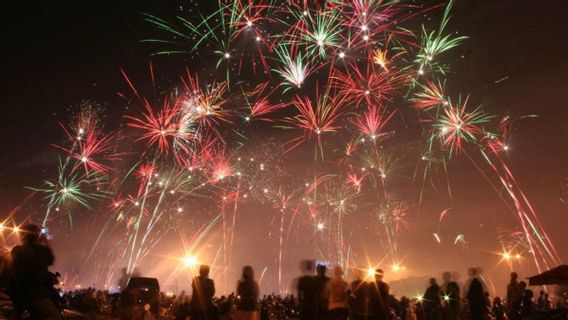 New Year According to Islamic View: from Mubah (Permitted) to Haram Law