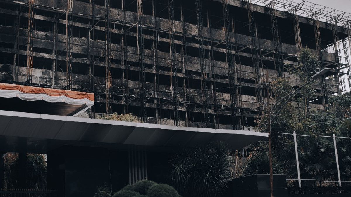 Hari Ini Bareskrim Tentukan Tersangka Kebakaran Gedung Kejagung