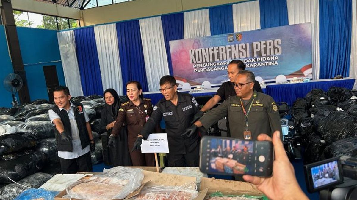 Polda Kepri Tetapkan 2 Tersangka Penyelundup 77 Ton Daging