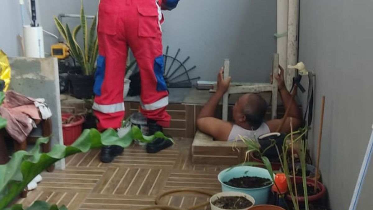 Un homme piégé dans un refuge d'eau à Kemayoran évacué pendant 15 minutes