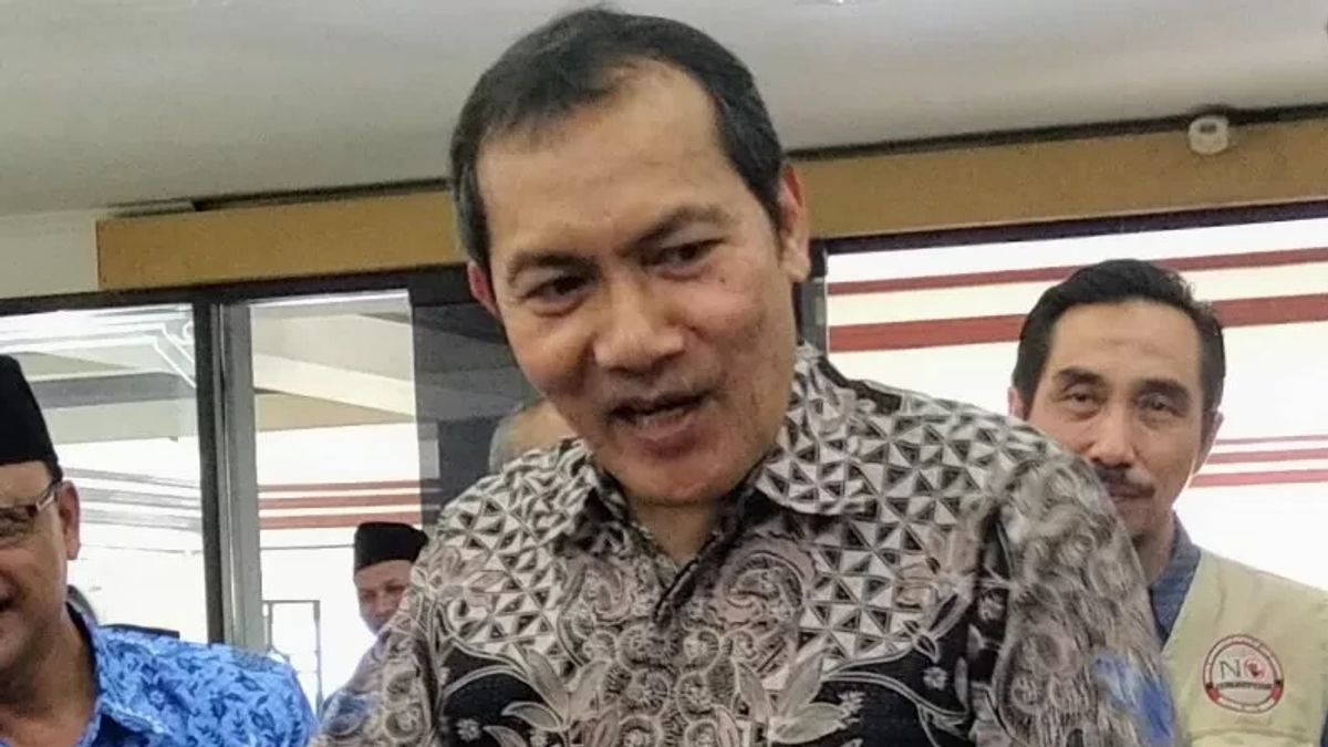 Jokowi Demande à Ne Pas S’intéresser Au Roman Baswedan Et Al, Saut Situmorang : C’est Bien Son Métier !