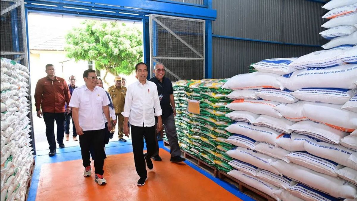 ジョコウィは米食糧援助プログラムの延長の合図を出し、6月が発表されます