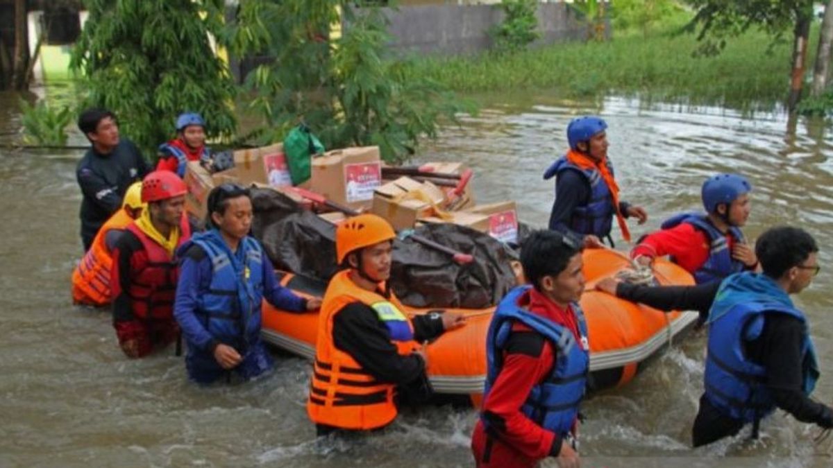 Danny Pomanto Libatkan Polisi Lingkungan Tindak Pemicu Banjir di Makassar, Singgung Pengembang Perumahan