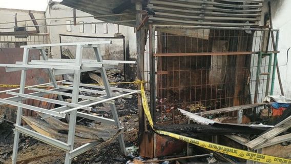 火事に巻き込まれ、ベンクル市の住民は火事で死亡した