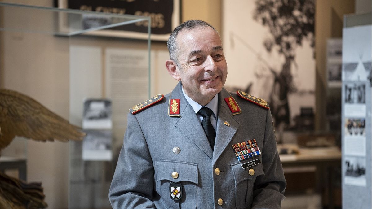 Le commandant militaire allemand dit que les armes de la Corée du Nord augmentent les réserves de la Russie