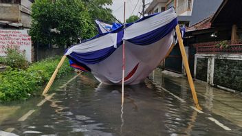 Dilanda Cuaca Buruk dan Banjir, 39 TPS di Jakpus Selesaikan Pemungutan Suara