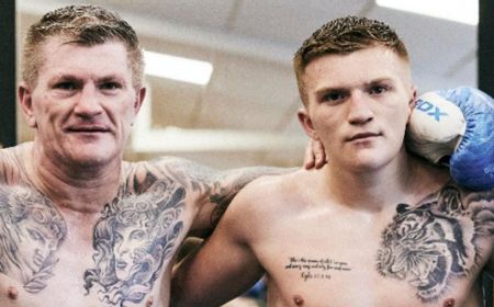 Ingin Balas Kekalahan 15 Tahun Silam, Ricky Hatton Bidik Floyd Mayweather untuk Laga Ekshibisi